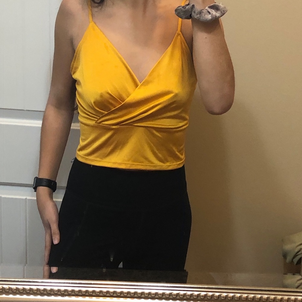 Yellow Zara Nighttime Top - Picture 2 of 6